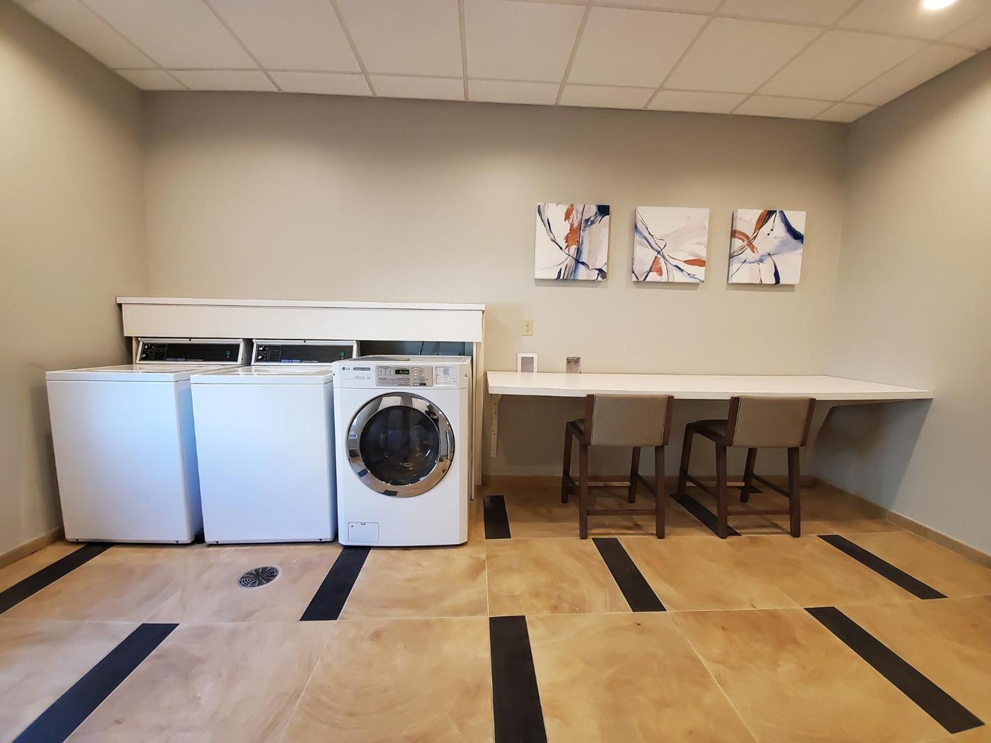 Candlewood Suites - Lake Charles South By Ihg Екстер'єр фото