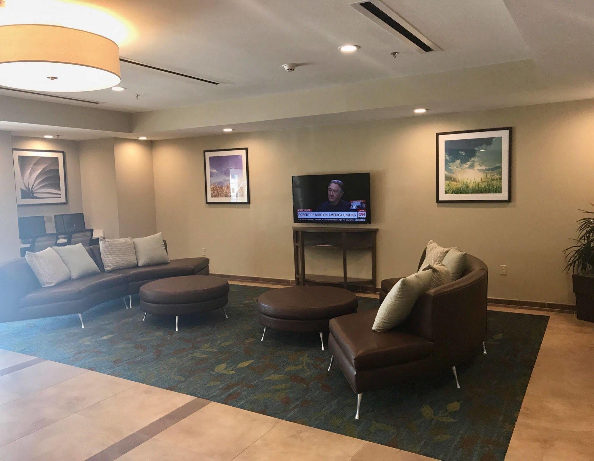 Candlewood Suites - Lake Charles South By Ihg Екстер'єр фото